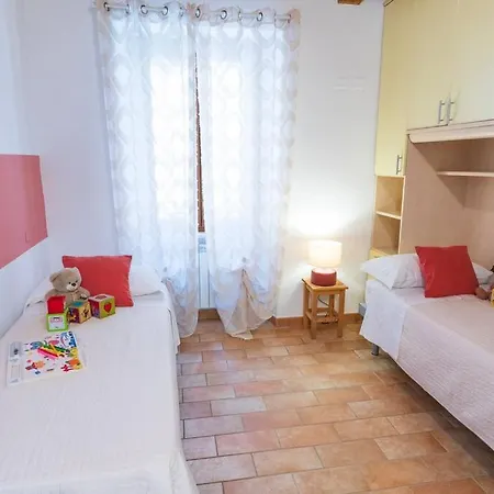 Del Moro Centro Mare By Yohome Daire